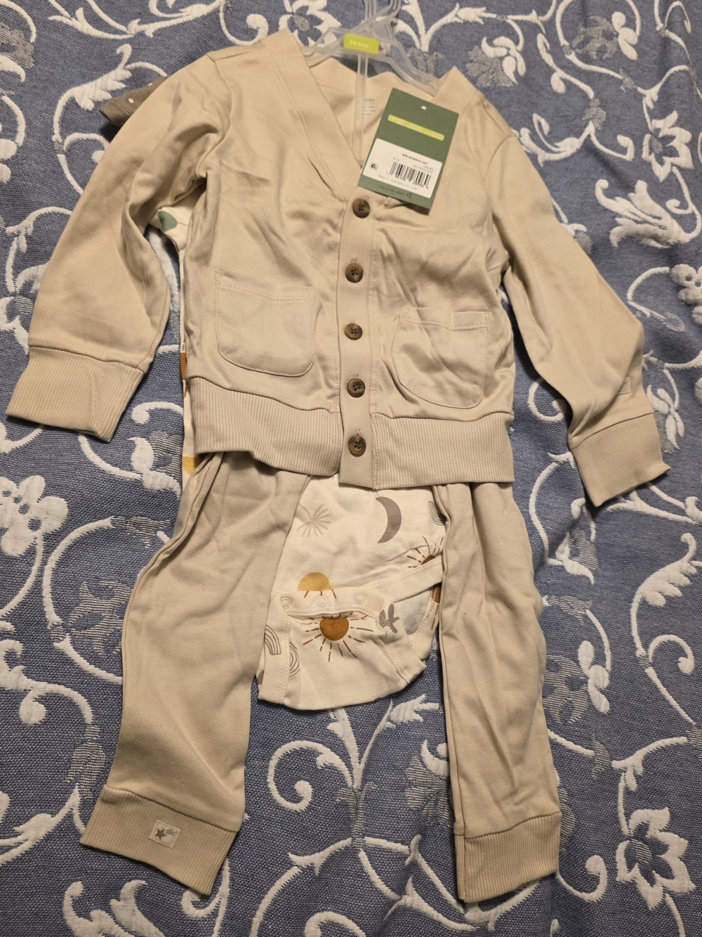 Little Star Organic 100% Organic Cotton 4-Piece Baby Unisex Mix & Match Set.
